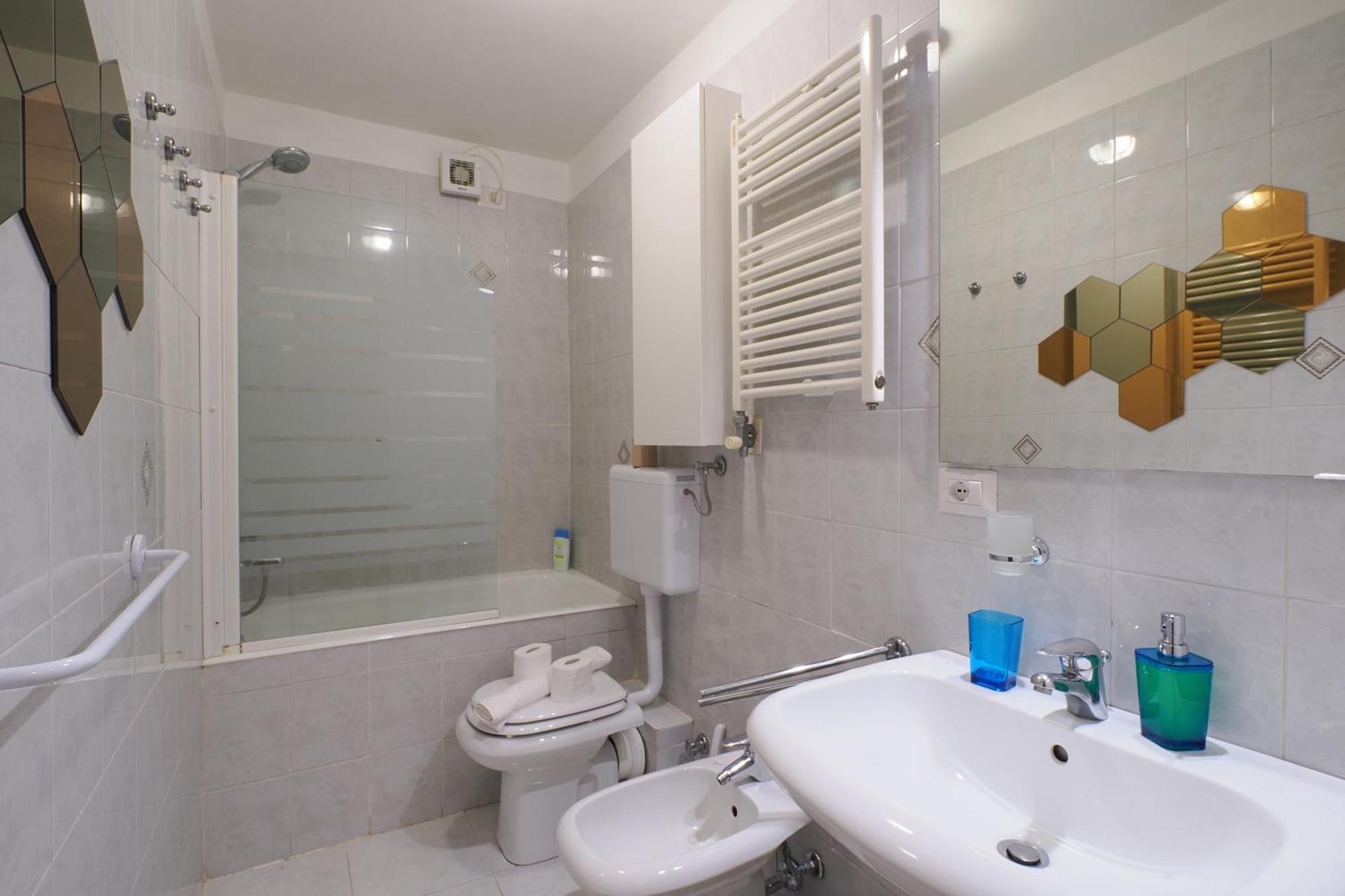Apartamento Primopiano - Marocco Milán Exterior foto